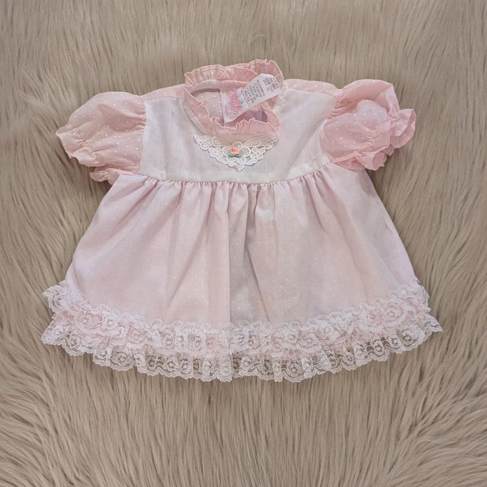Vintage Allison Ann pale pink and white dress with lace trim size 6-9 M